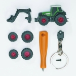 00401 Breloczek - ciągnik rolniczy Fendt 930 Vario + akcesoria
